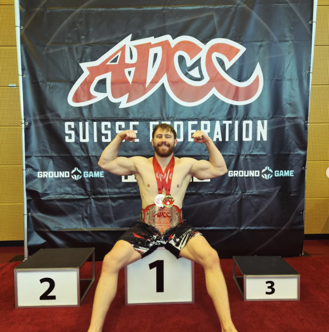 Atleta vegano gana dos categorías de jiu-jitsu en Zúrich